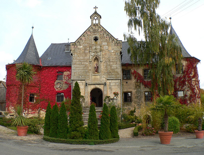 Schloss Schmölz, Germany